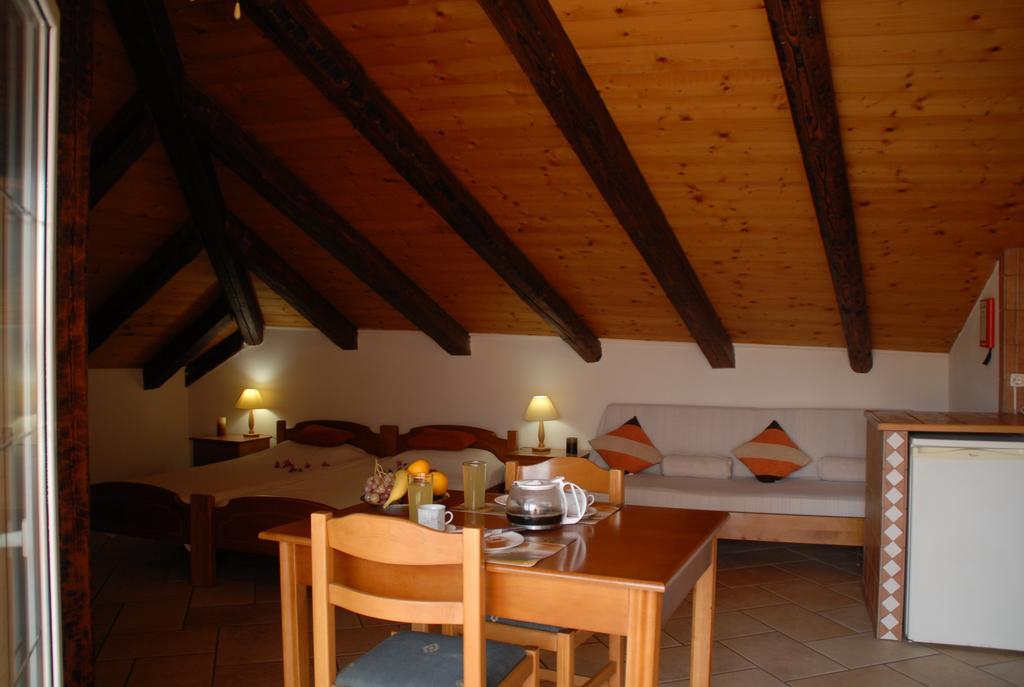 Eva Studios Kassiopi Habitación foto