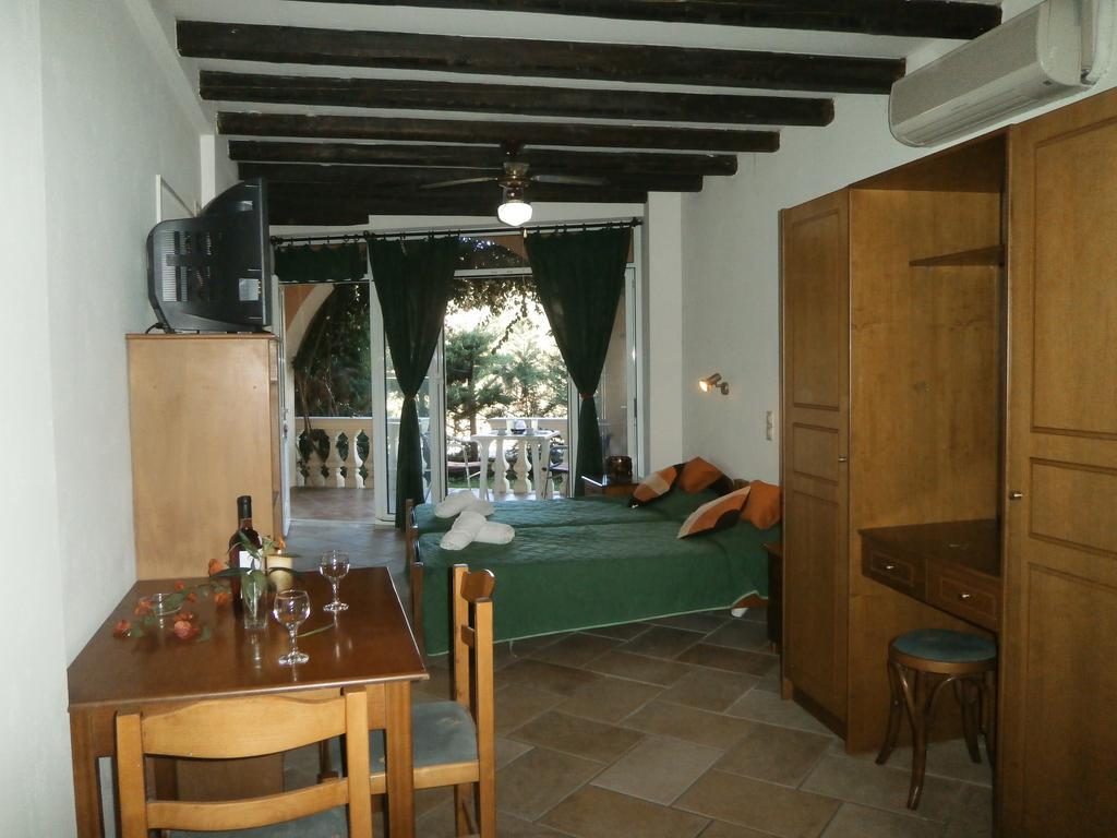 Eva Studios Kassiopi Habitación foto